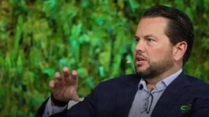 CEO do Pinterest pede proibição de menores de 16 anos nas redes sociais