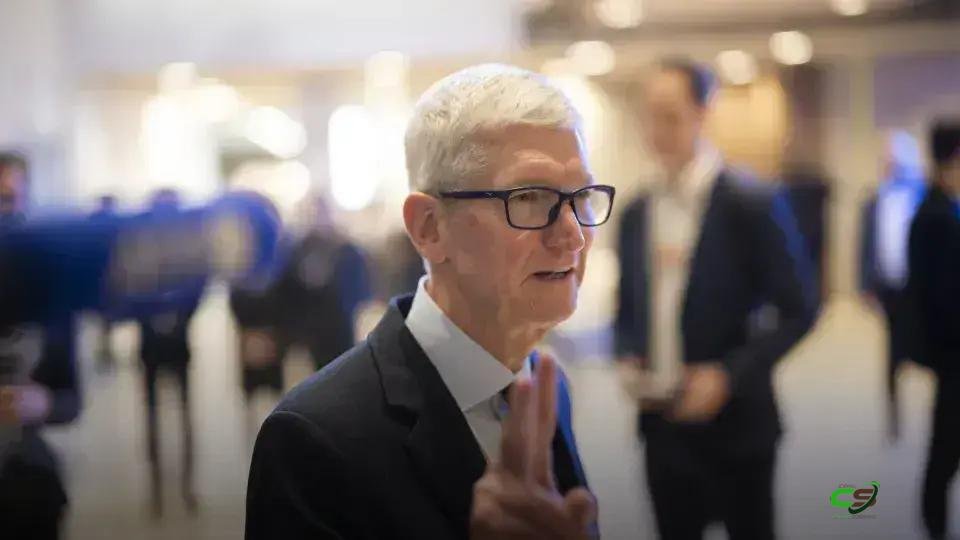 Tim Cook reafirma compromisso da Apple com a China e anuncia apoio à inovação