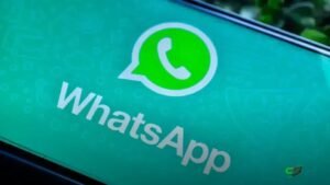 WhatsApp no iPhone ganha atalho para trocar contas e novo visual